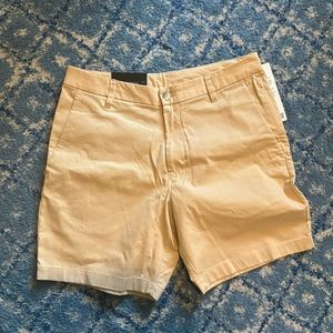 Lululemon Commission Classic-Fit Short 7"
